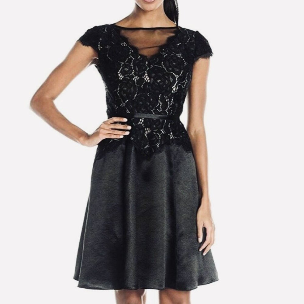 Adrianna Papell Sz 10 Black Lace V-neck Cap Sleeve Fit & Flare Dress